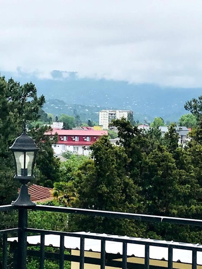 Hotel Gurya Kobuleti Esterno foto